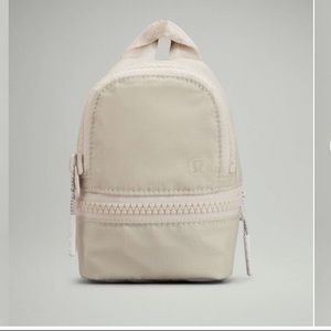 Lululemon City Adventurer Backpack *Nano
White Opal